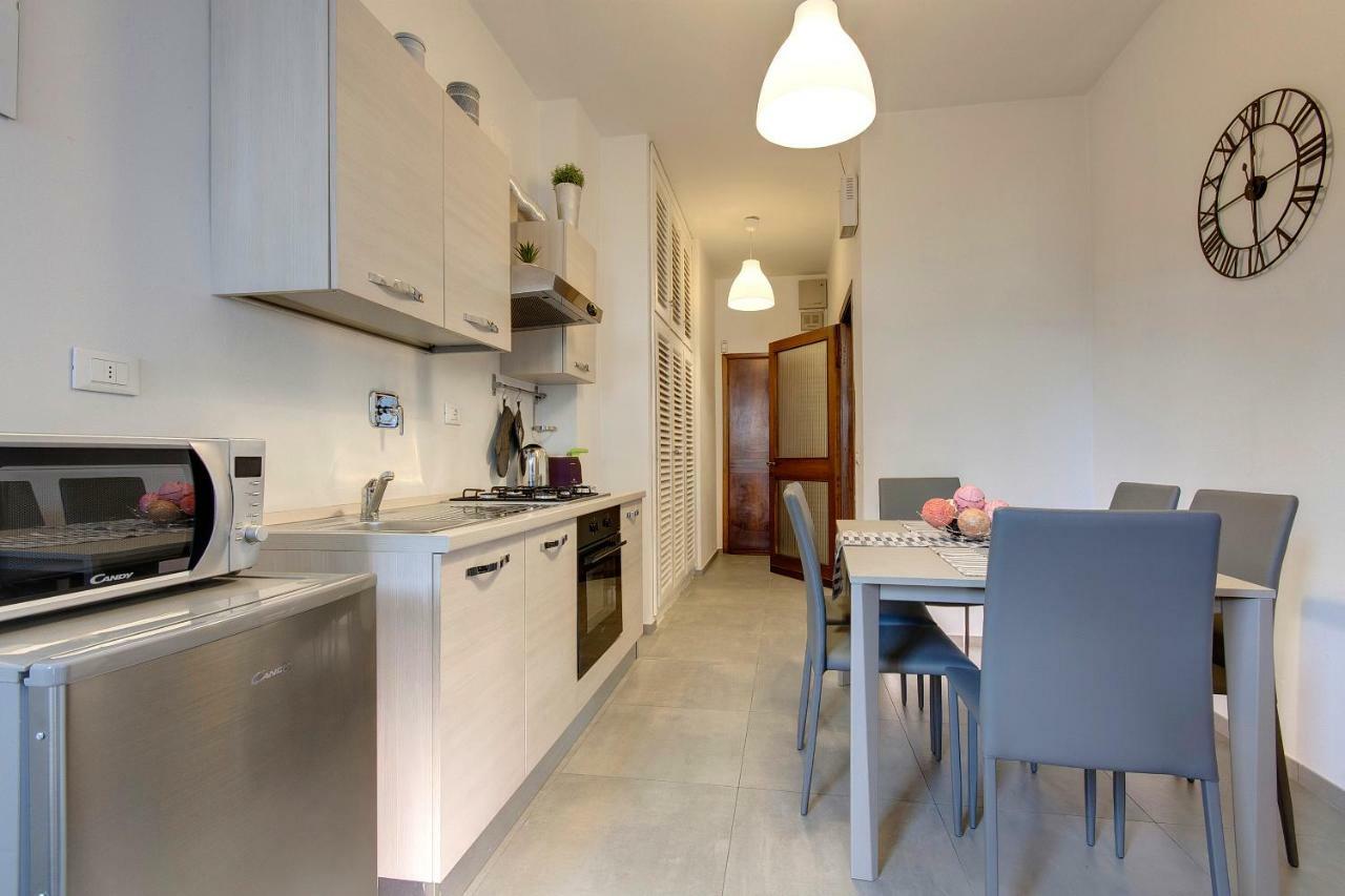 Lungarno Apartment By Mamo Флоренция Экстерьер фото
